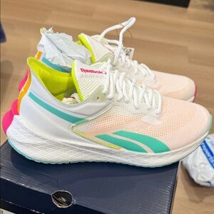 Reebok Women's White and Pink Sneakers